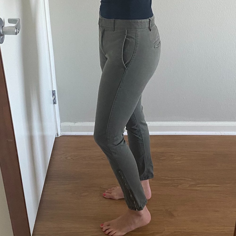 GAP Skinny Mini Khakis